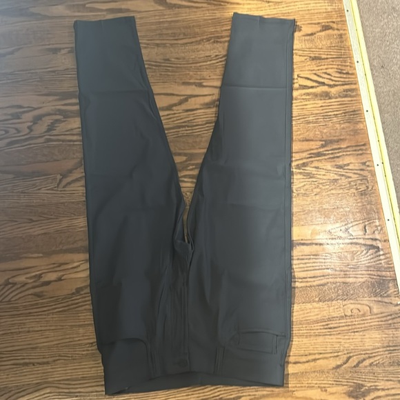 Dress pants by Kenneth Cole - Picture 6 of 6